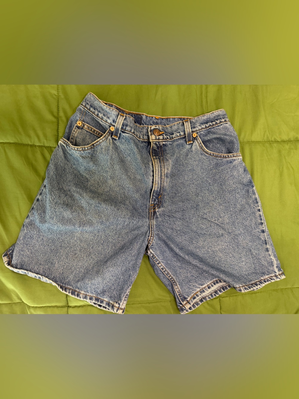 Vintage 90s Levi’s 951 Relaxed Fit Denim Shorts Women’s Size 12 High Rise